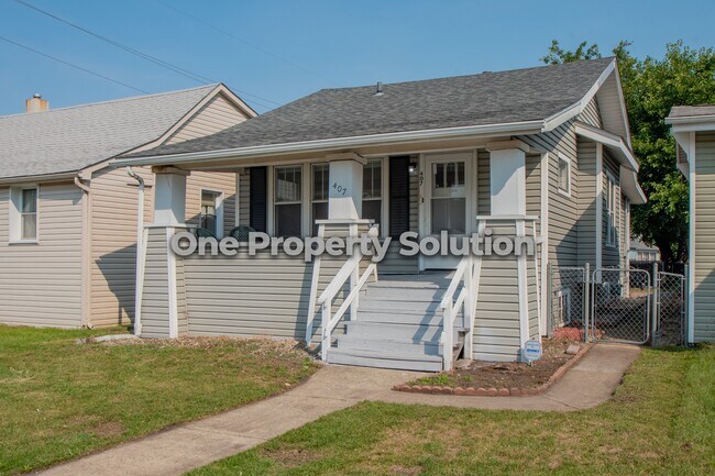 Building Photo - 407 Kenwood St