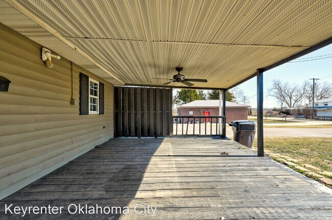 Building Photo - 1 br, 1 bath House - 3607 SW 12th St