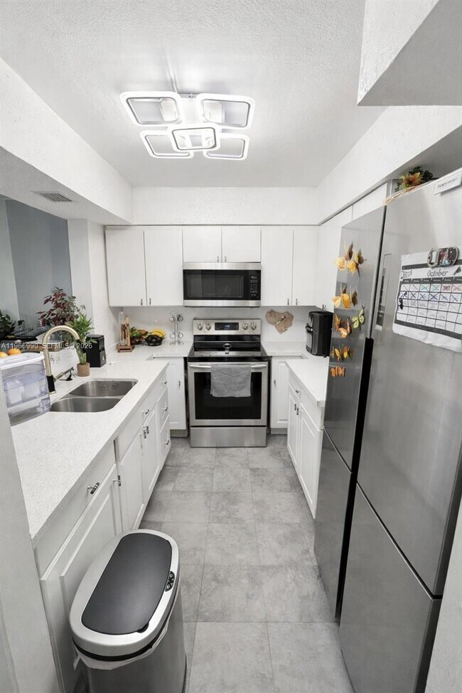 Foto del edificio - 8460 SW 154th Cir Ct