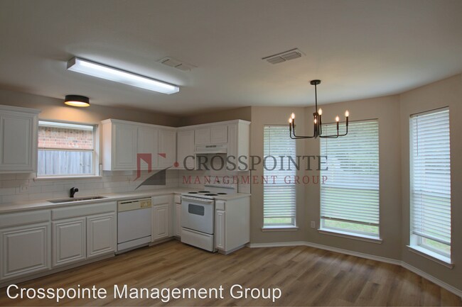 Foto del edificio - 4 br, 2 bath House - 112 Ken Circle