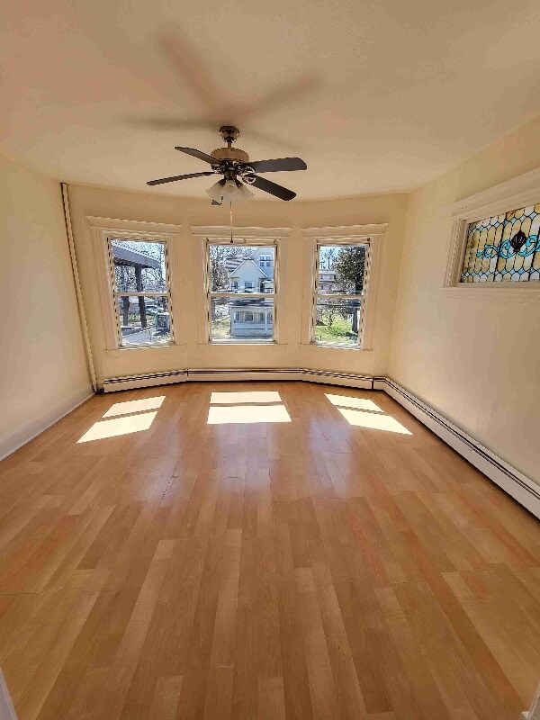 Primary Photo - 70 Freeman St