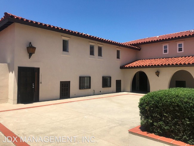 Building Photo - 12234 Rancho Bernardo Rd