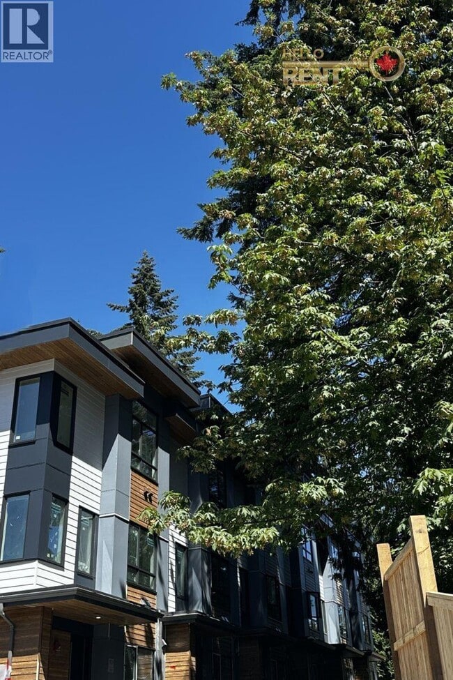 Building Photo - 938 Lytton St