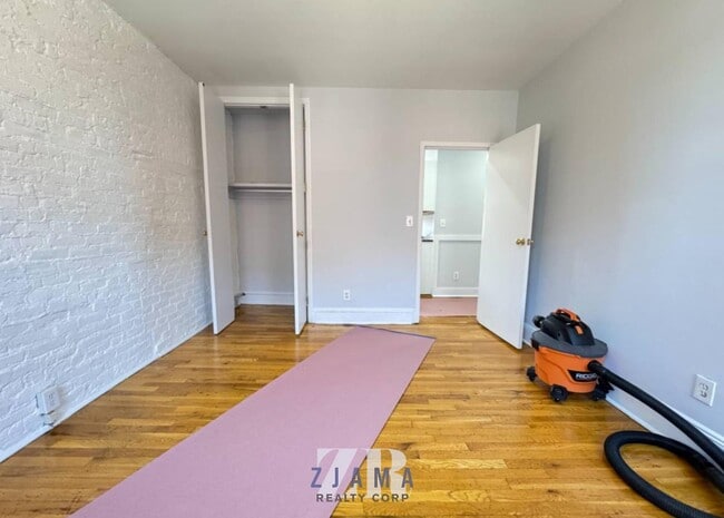 Building Photo - 354 Bay Ridge Pkwy