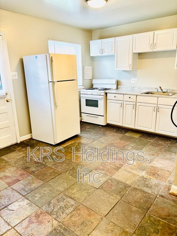 Foto del edificio - 5239 Goolsby Ct