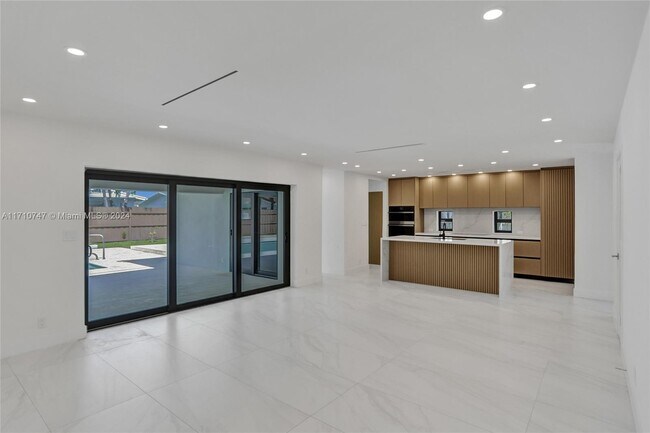 Foto del edificio - 21220 NE 20th Ct