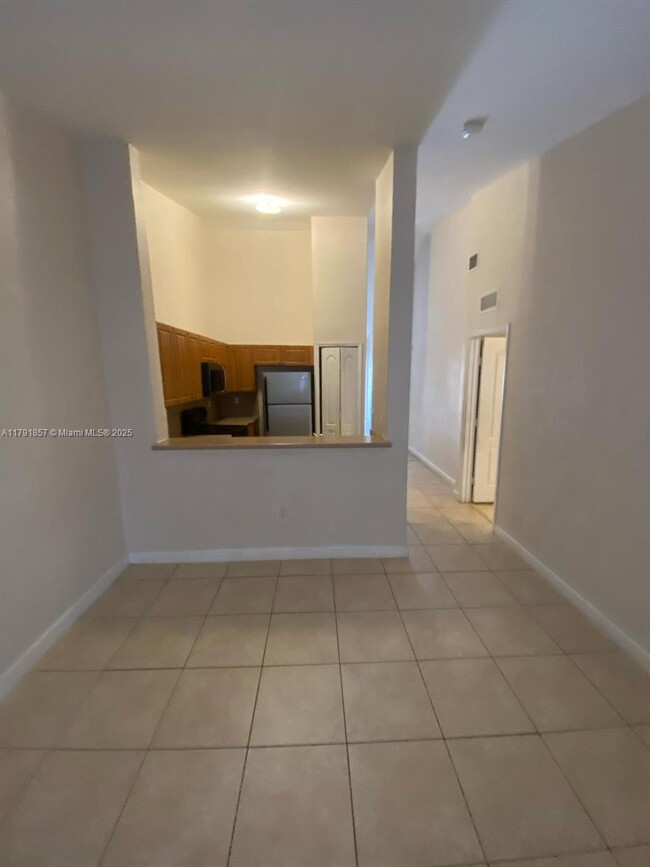 Foto del edificio - 1656 SE 29th Ct
