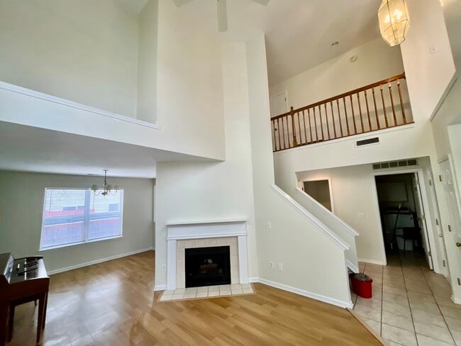 Building Photo - 506 Beals St