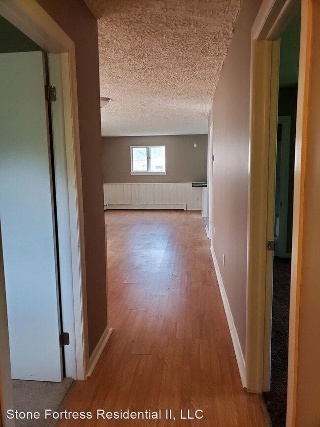 4 br, 1.5 bath House 1744 Andrews Place House for Rent in