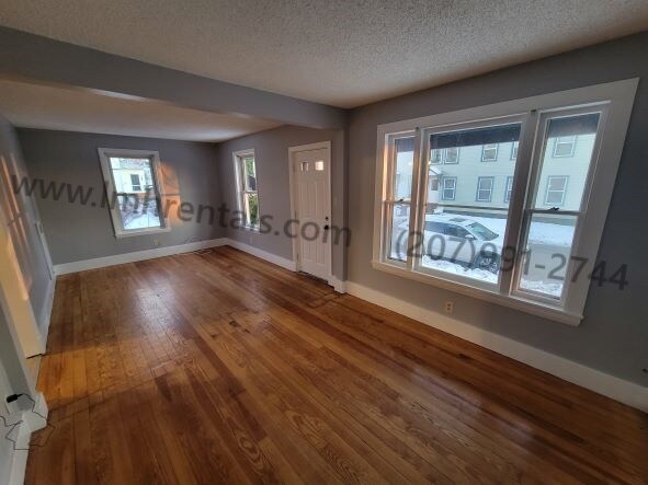 Building Photo - 1 Bellevue St