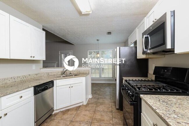 Foto del edificio - 3 Bedroom Pet-Friendly Home in Decatur, GA with Main Street Renewal