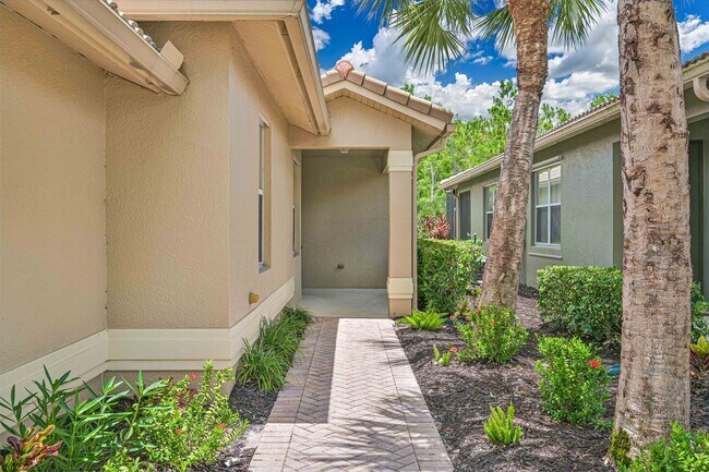 Photo - ** NOW AVAILABLE ** Villa in Bella Terra  ... House