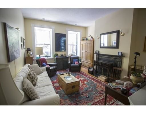 Primary Photo - 26 Temple St