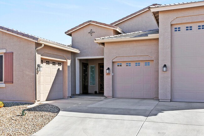 Foto del edificio - 24847 N 175th Dr