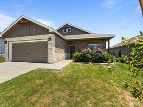 Building Photo - 1606 Black Kettle Trl