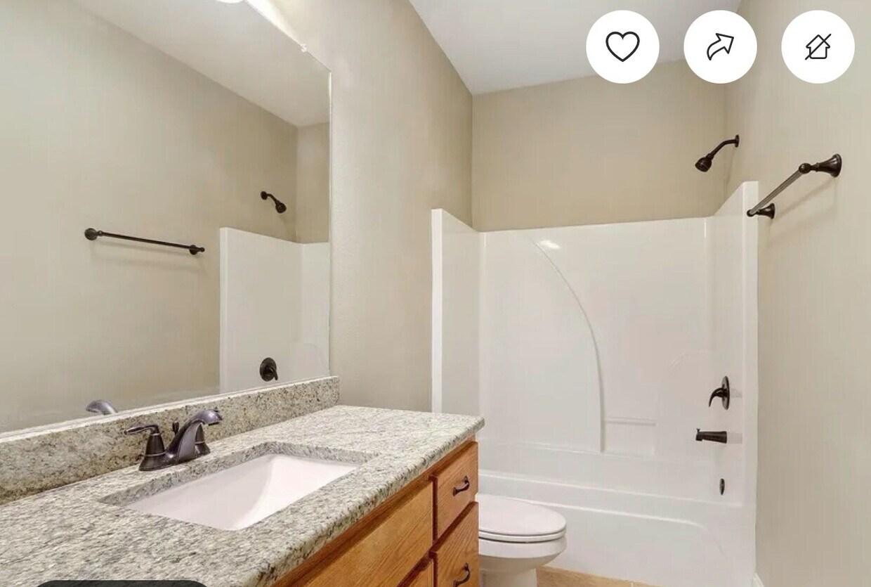 Bathroom - 4447 Cherry Ct
