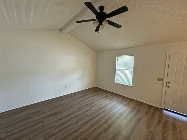Building Photo - 414 N 35th Street