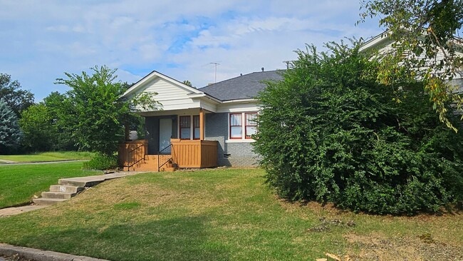 Foto del edificio - Duplex in the heart of historic NW OKC!