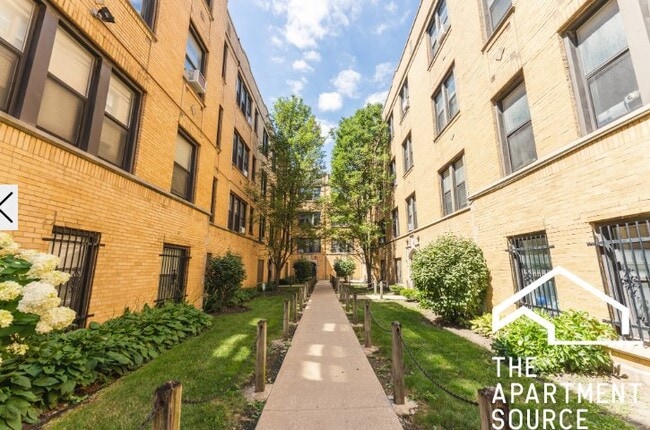 Photo - 1532 N Kedzie Ave Apartment