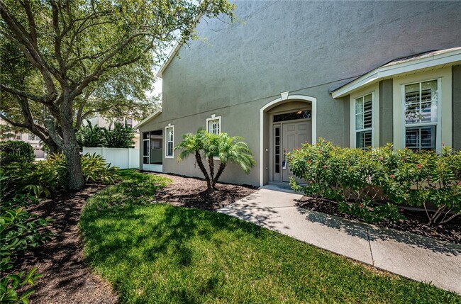 Foto del edificio - 580 Shoreham Ct NE