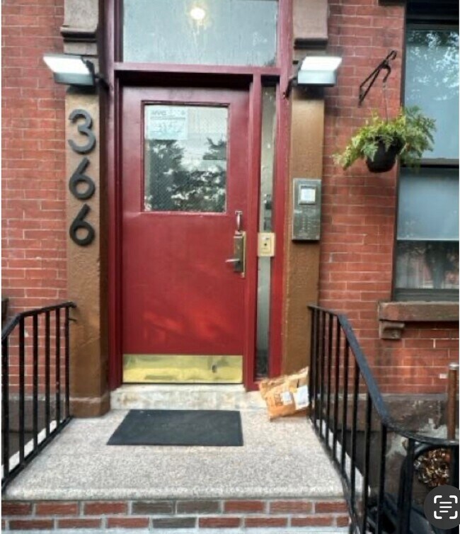 Foto del edificio - 366 Baltic Street