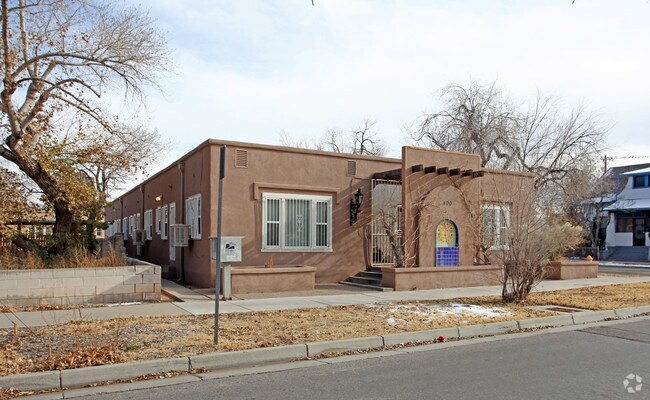 Building Photo - 400 11th St NW