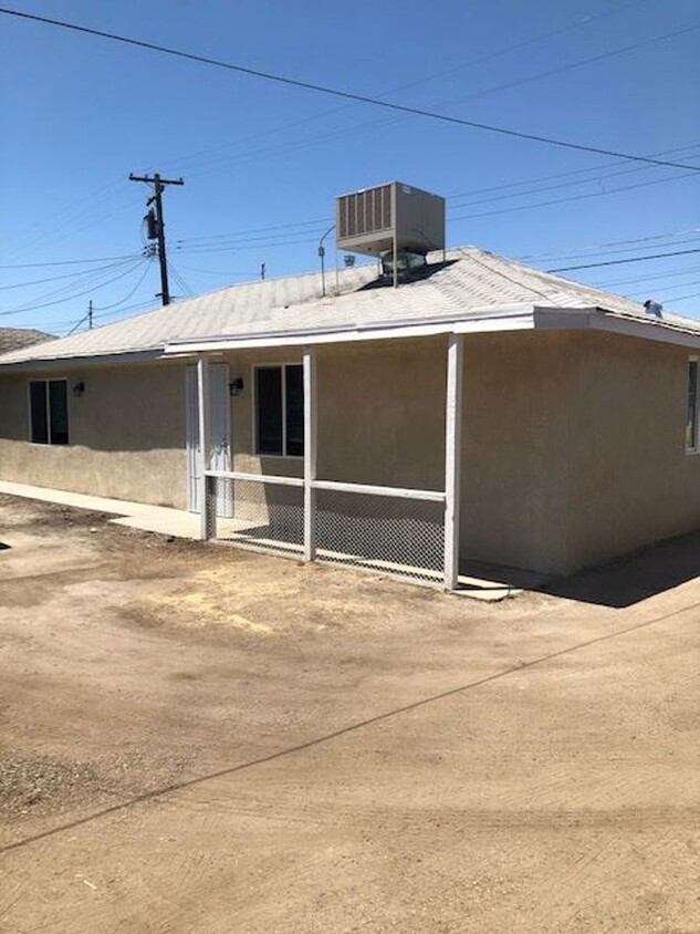 Primary Photo - 1201p -131-2103 Carrere St. MG