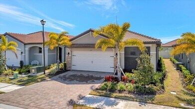 Building Photo - 337 Palestro St