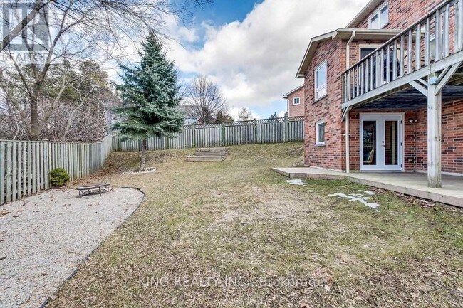 Photo du bâtiment - 10 Patterson Crescent