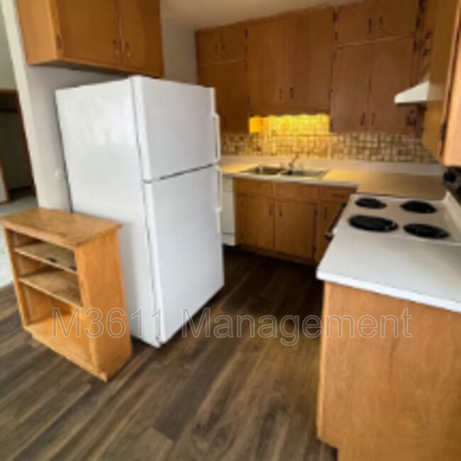 Foto del edificio - 1641 Prospect St