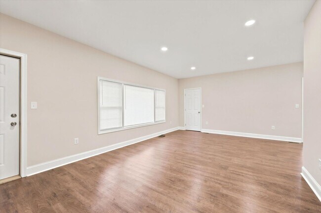 Foto del edificio - 1605 Brintons Bridge Rd