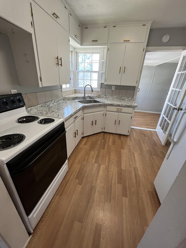 Foto del edificio - 1000 S Stockton Ave