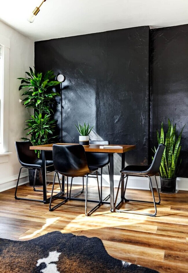 Building Photo - 575 1/2 City Park Avenue-ID1265634P