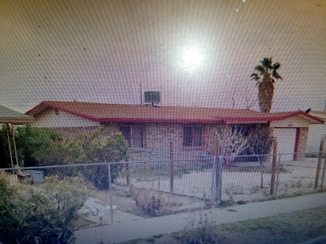 Primary Photo - 8540 San Miguel Dr