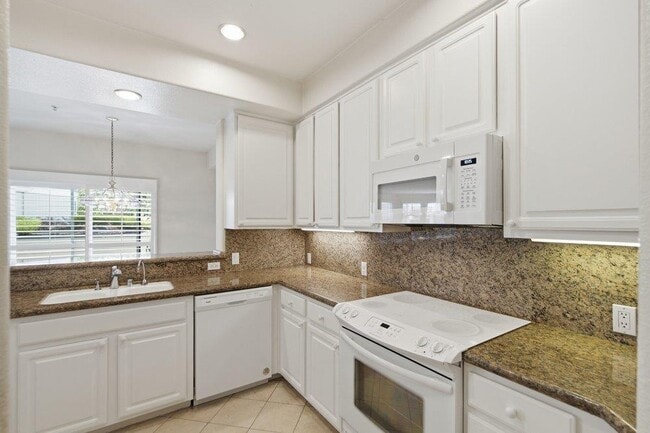 Building Photo - 880 Meridian Bay Ln