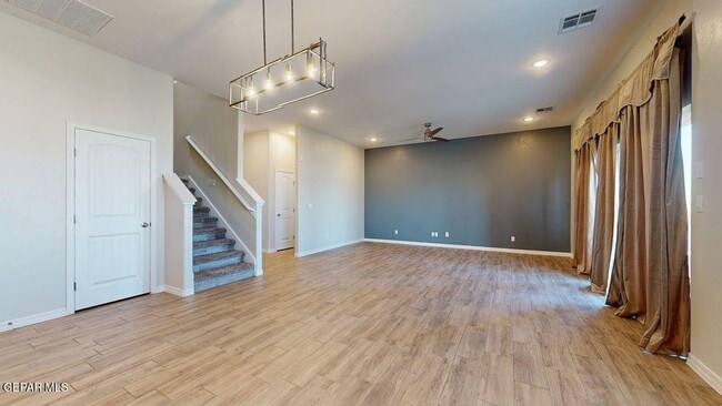 Building Photo - 7821 Enchanted Nest