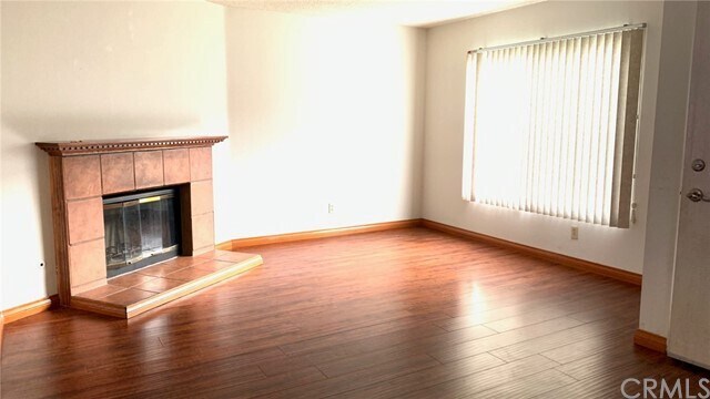 Building Photo - 25815 Sunrise Way