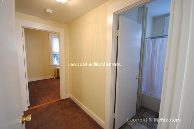 Foto del edificio - 1681 Commonwealth Ave