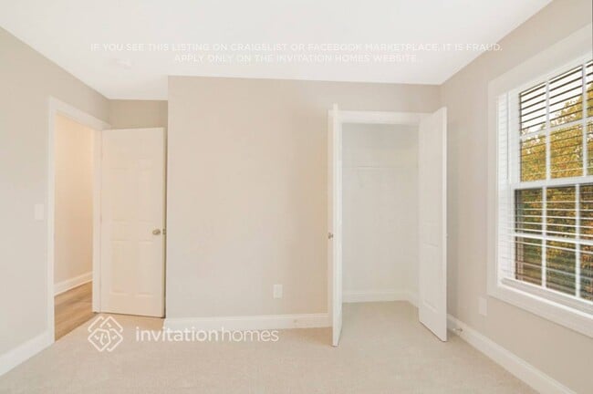 Building Photo - 460 Texanna Way