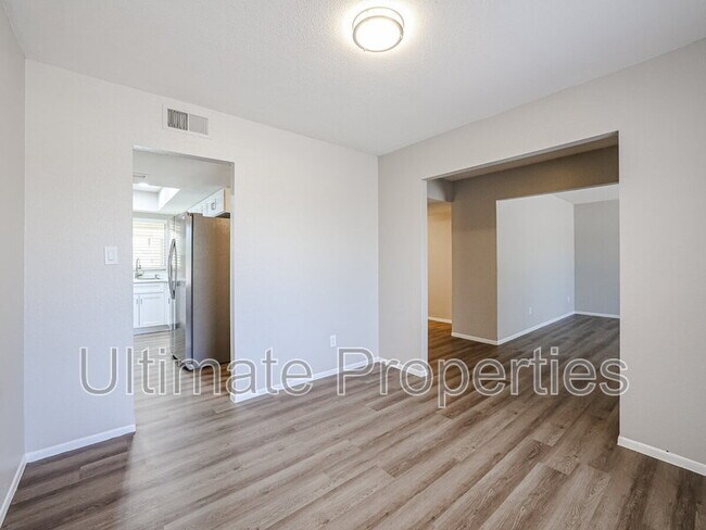 Foto del edificio - 5357 W Cholla St