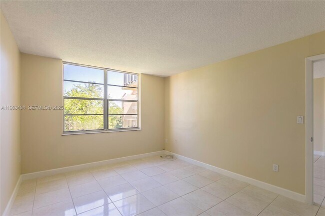 Foto del edificio - 13120 SW 92nd Ave