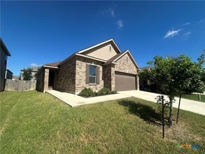 Building Photo - 3976 Gentle Mdw