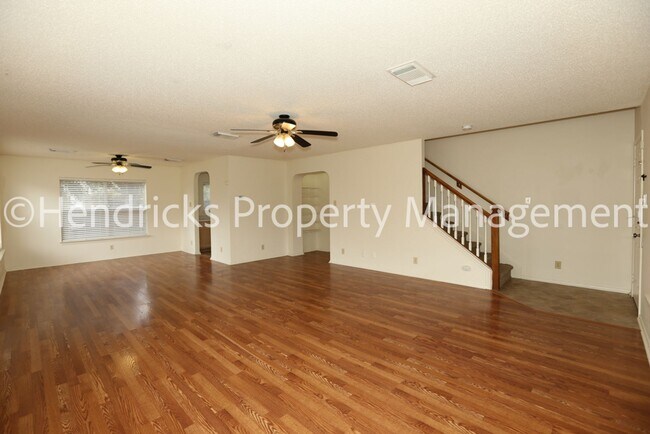 Foto del edificio - 12013 Brent Terrace