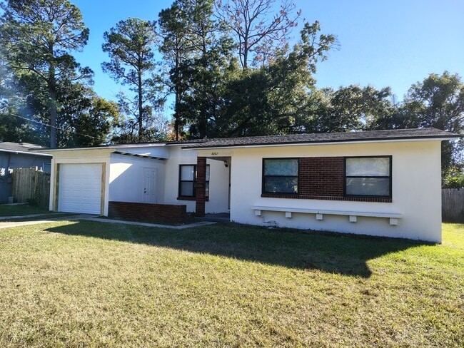 Building Photo - 5222 shirley ave