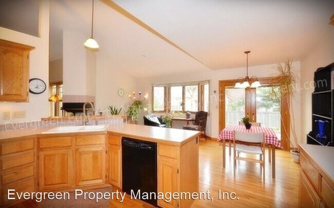 Building Photo - 3 br, 2 bath House - 1223 Red Oak Ct