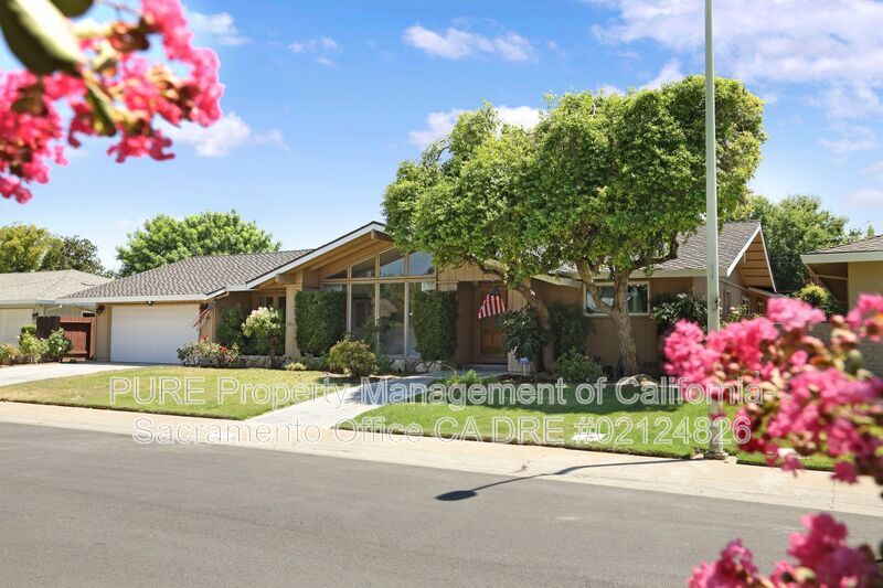 Primary Photo - 160 Westcott Way