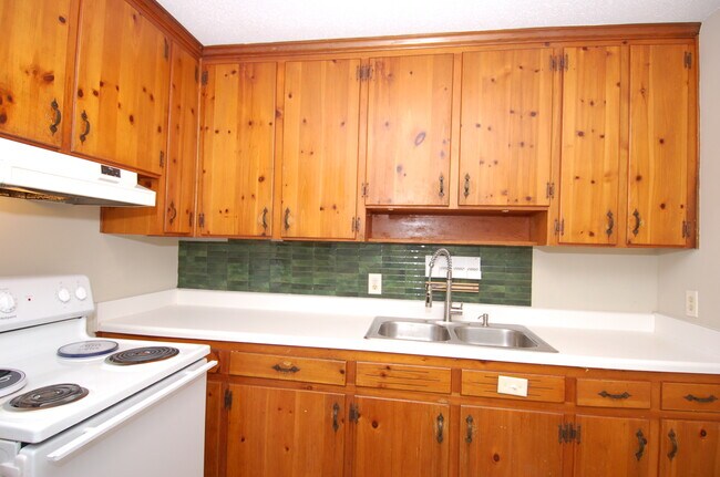 Foto del edificio - 3208 Ruffin St