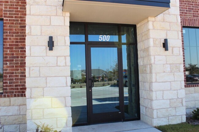 Building Photo - 780 SF Brand New Office Space in Murphy Texas
