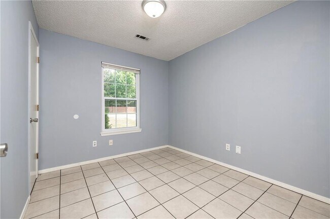 Foto del edificio - 3408 W Olive St