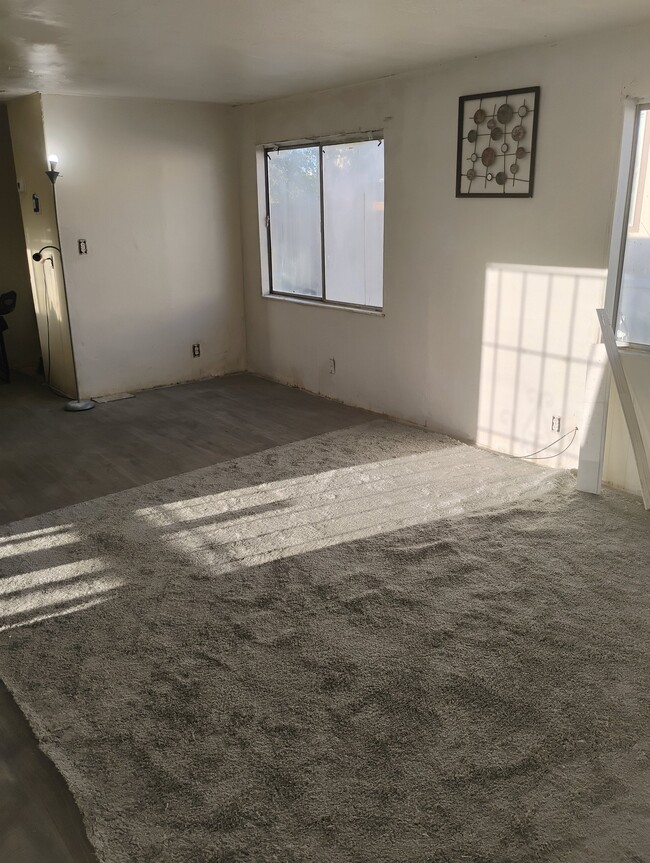 Building Photo - 500 Miller Ave